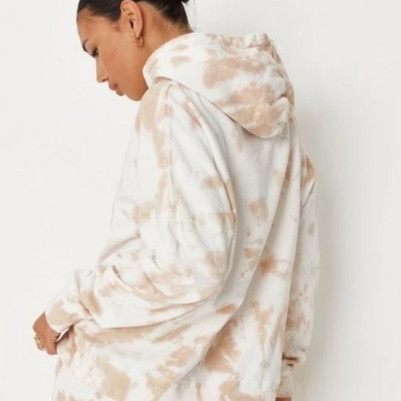 Playboy x Misguided Stone Tie Dye Hoodie Sweater - Picture 9 of 9